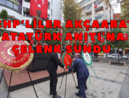 CHP’LİLER AKÇAABAT ATATÜRK ANITI’NA ÇELENK SUNDU