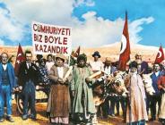 İŞGALCİLERE VE İŞBİRLİKÇİLERİNE KARŞI: Kazanılan Bağımsız Cumhuriyet’i Selamlıyoruz…