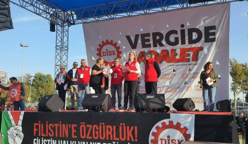 DİSK’DEN ‘VERGİ’DE ADALET’ MİTİNGİ: “Kaşıkla verdiklerini kepçeyle geri alıyorlar”